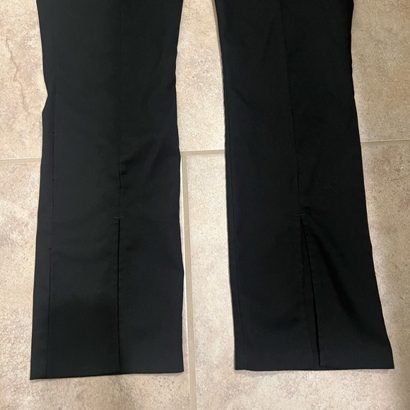 A&F Ultra High Rise Pants w Front Slit - Picture 3 of 6